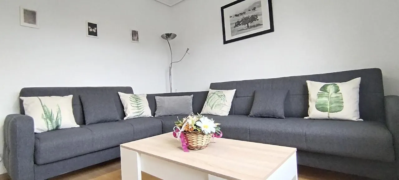 Villa Lalia, Ideal Familias Con Ninos Camargo 0*,  Spain